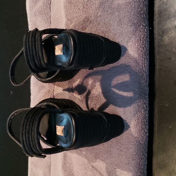 Black wedges - Picture 3 of 7